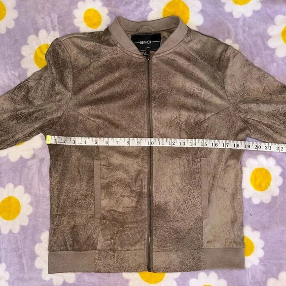BNCI by Blanc Noir Women's Distressed Faux Suede Jacket Varsity Brown Zip Sz L - Picture 4 of 6